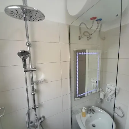 아파트 New Portside